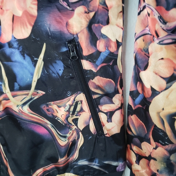 Adidas Originals Floral Rose Print Superstar Track Jacket Girls  size 11/12 - Picture 3 of 7